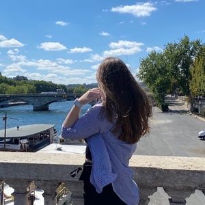 Meet your Posher, Jennifer